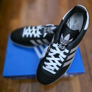 Adidas Samba Black. Taupe and White Low-Top Trainer